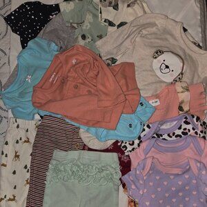 17 Pieces of 0-3month Baby Girl Clothing Items Lot